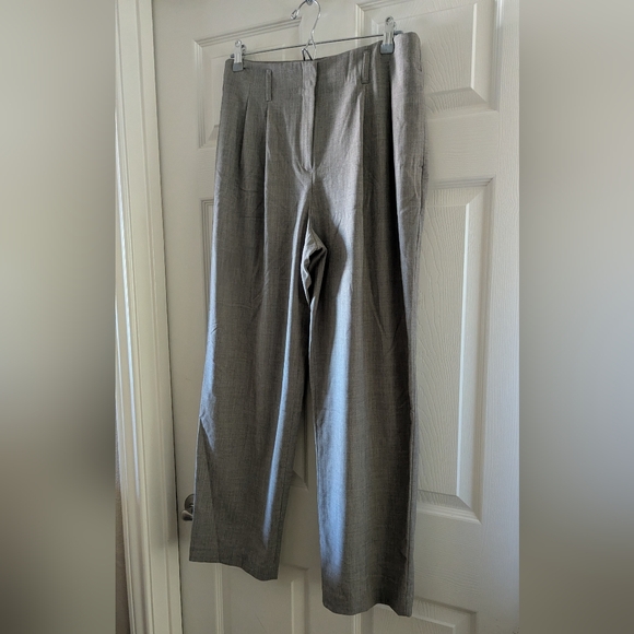 Greige Suit Set - Picture 12 of 14